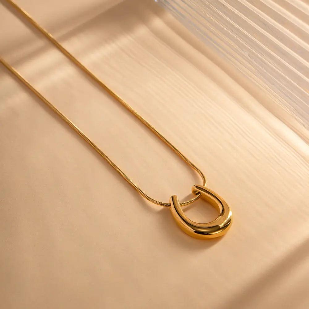 Mariners U-Shaped Pendant Necklace