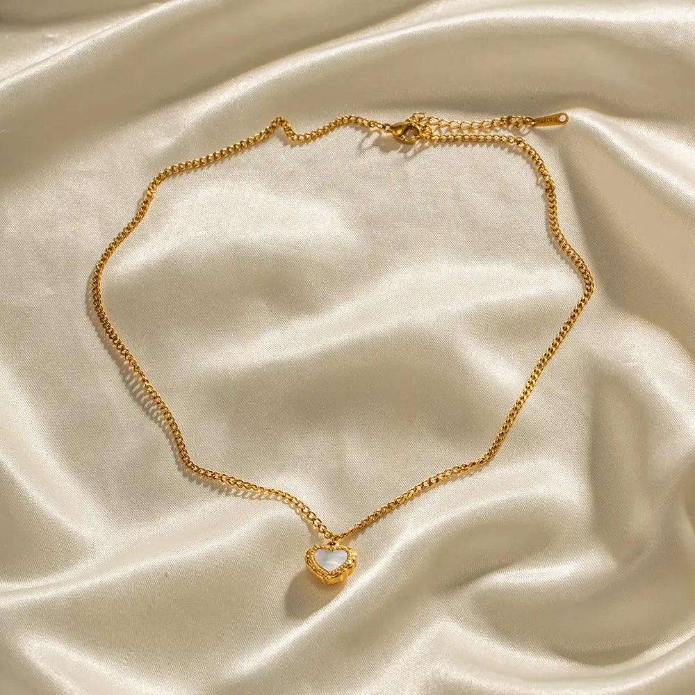 18k Gold Plated Helena Heart Pendant Necklace