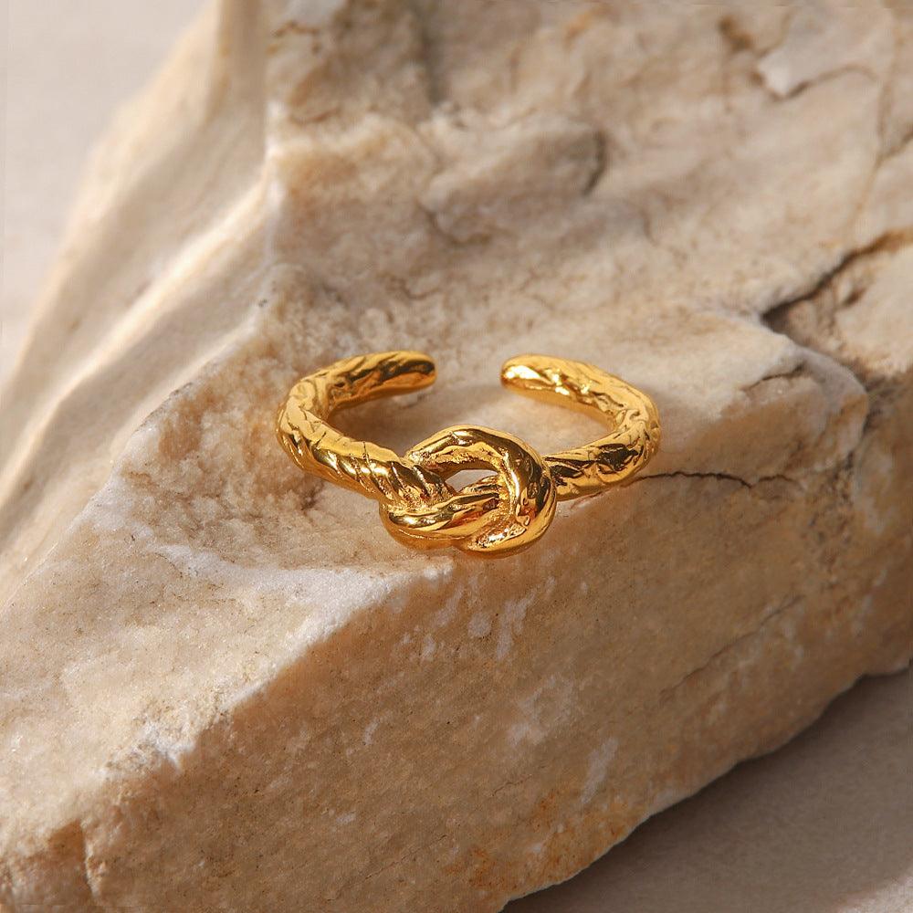 18K Gold Plated Knotted Summer Love Ring Artshiney