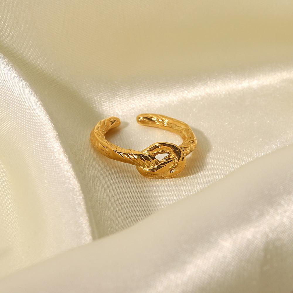 18K Gold Plated Knotted Summer Love Ring Artshiney
